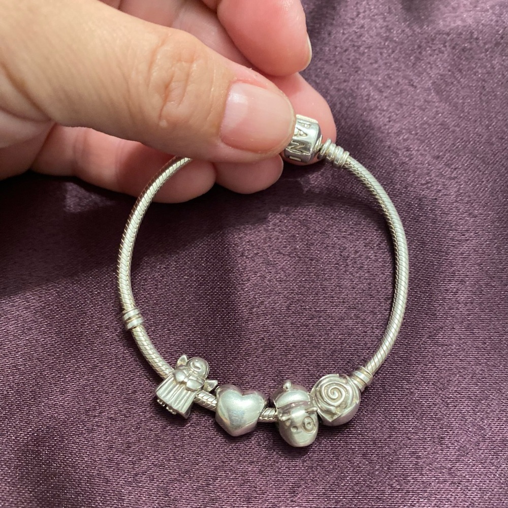Pandora Silver Charm Bracelet with Heart and Rose - Picture 2 of 9